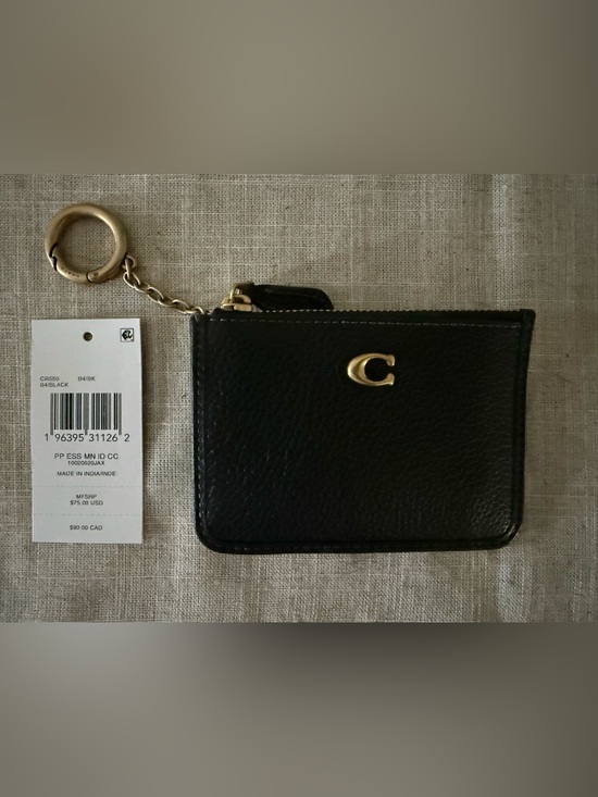 Coach Handbags - NWT Coach Essential Mini Black Leather ID Zip Card Case Coin Purse with Keychain